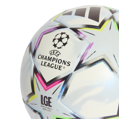 Adidas Fußball UCL UEFA Champions League Final League in Geschenkbox Gr. 5